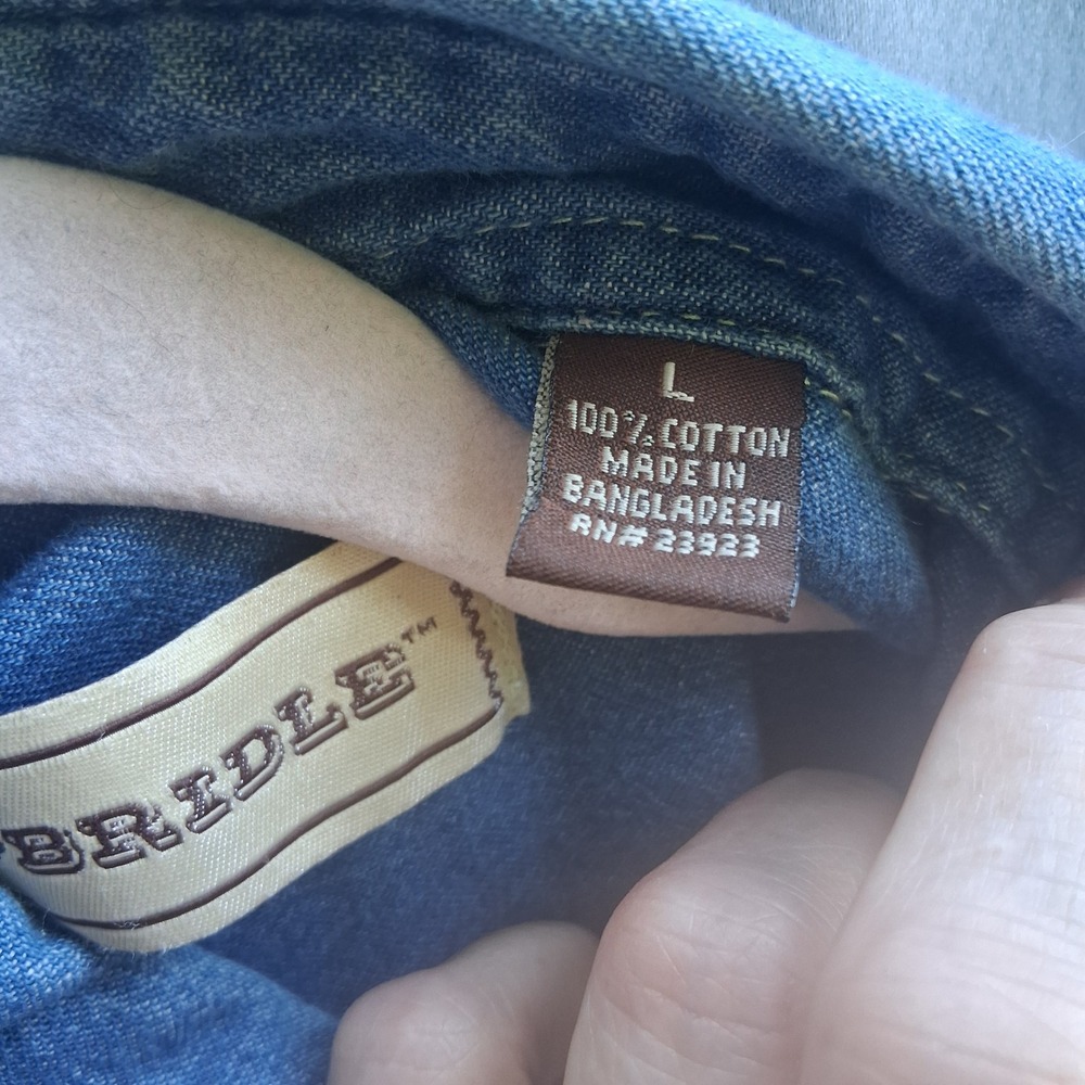 Bit &‎ Bridle Denim Women's Large Shirt Short Sleeve Pearl Snap Western Pockets - Picture 2 of 8